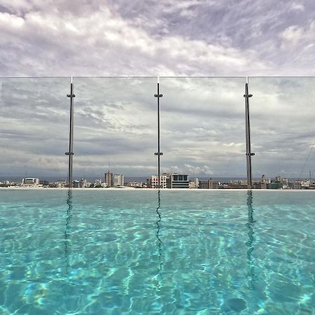 Hotel Courtyard By Marriott Santo Domingo Piantini Zewnętrze zdjęcie