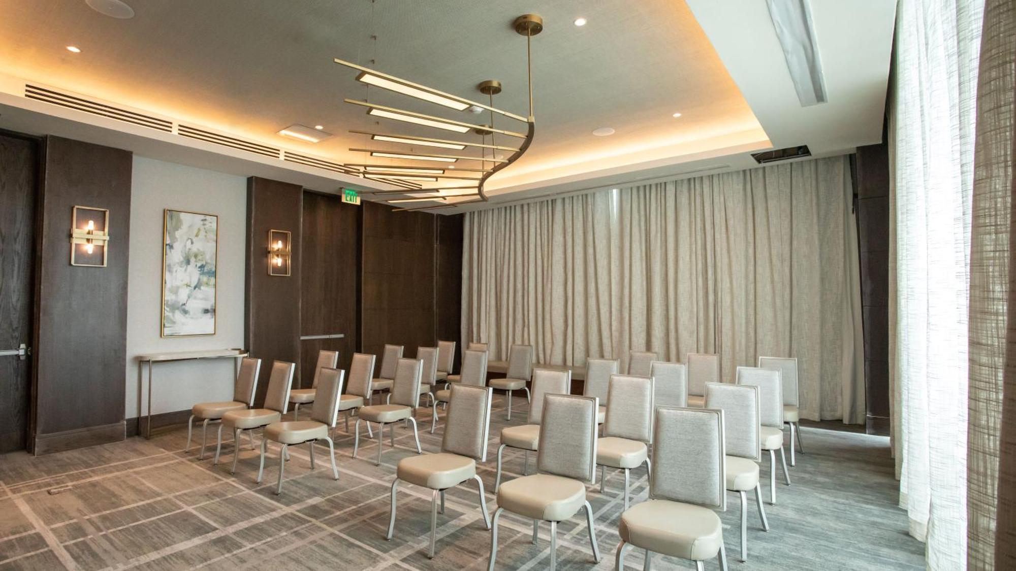 Hotel Courtyard By Marriott Santo Domingo Piantini Zewnętrze zdjęcie