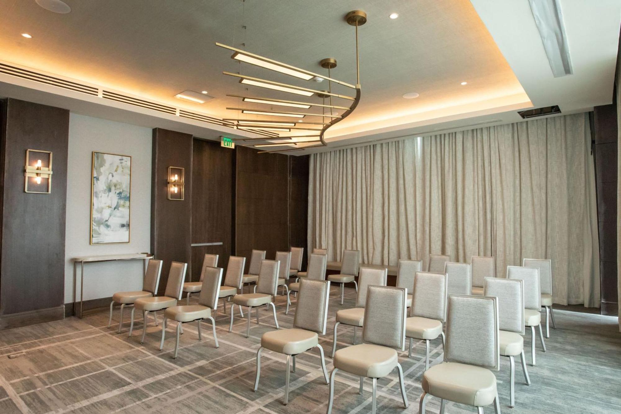 Hotel Courtyard By Marriott Santo Domingo Piantini Zewnętrze zdjęcie