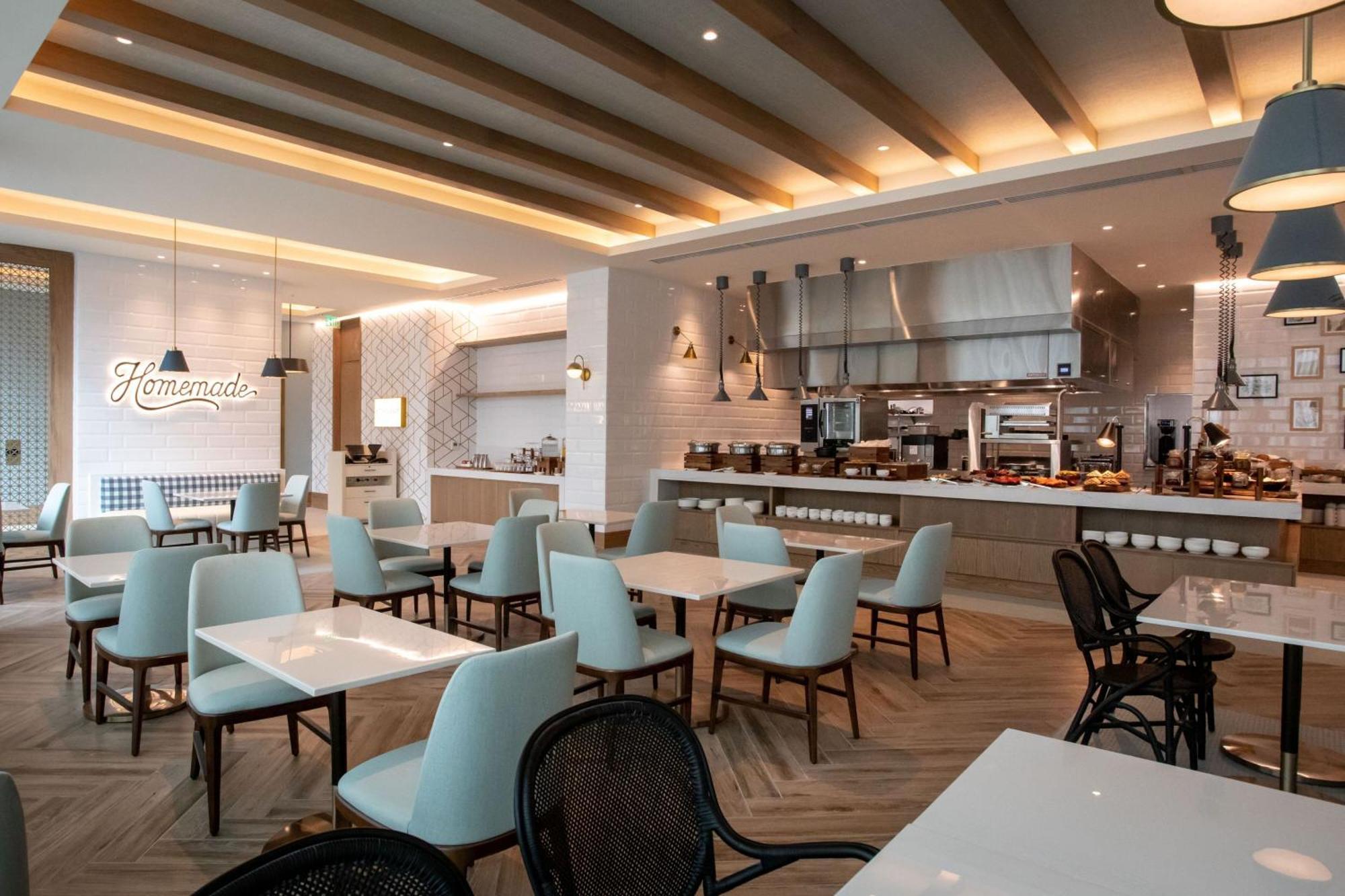 Hotel Courtyard By Marriott Santo Domingo Piantini Zewnętrze zdjęcie