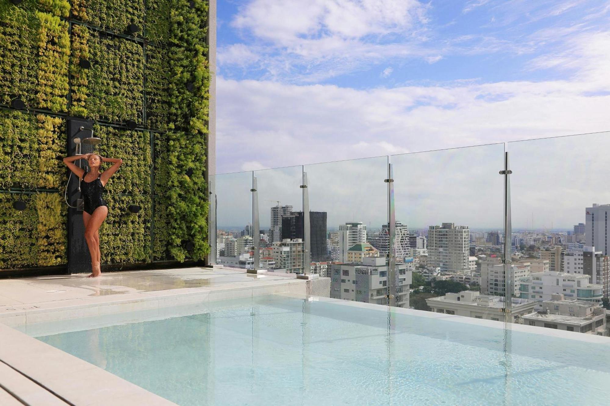 Hotel Courtyard By Marriott Santo Domingo Piantini Zewnętrze zdjęcie
