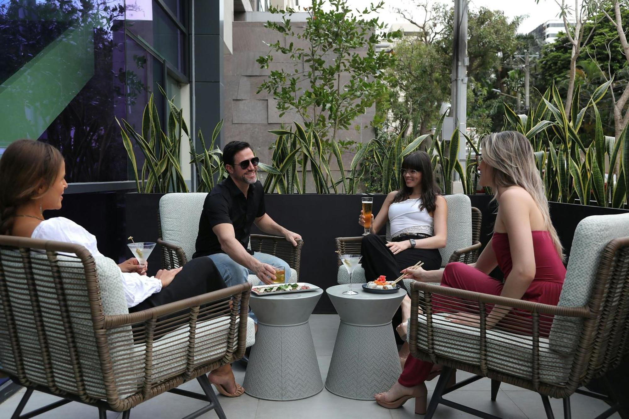 Hotel Courtyard By Marriott Santo Domingo Piantini Zewnętrze zdjęcie
